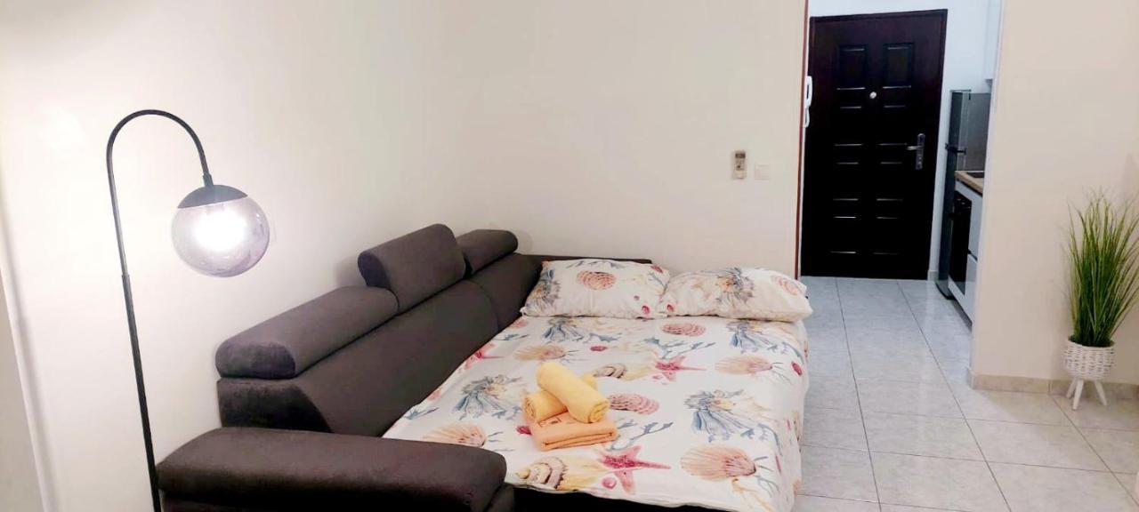 Mihaela Studio Apartmans 150M Near The Beach Kaštela Zewnętrze zdjęcie